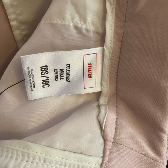Women’s Express pink Columnist stretch ankle pants 18 short NWT - Picture 3 of 4